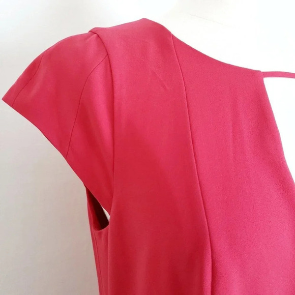 Halston Heritage Red Keyhole Cap Sleeve A-Line Dress - Picture 6 of 8